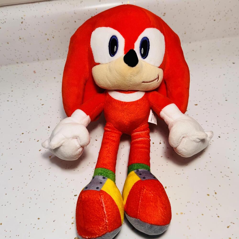 Sonic the Hedgehog Knuckles the Echidna Plush Toy NWOT 12 inch
